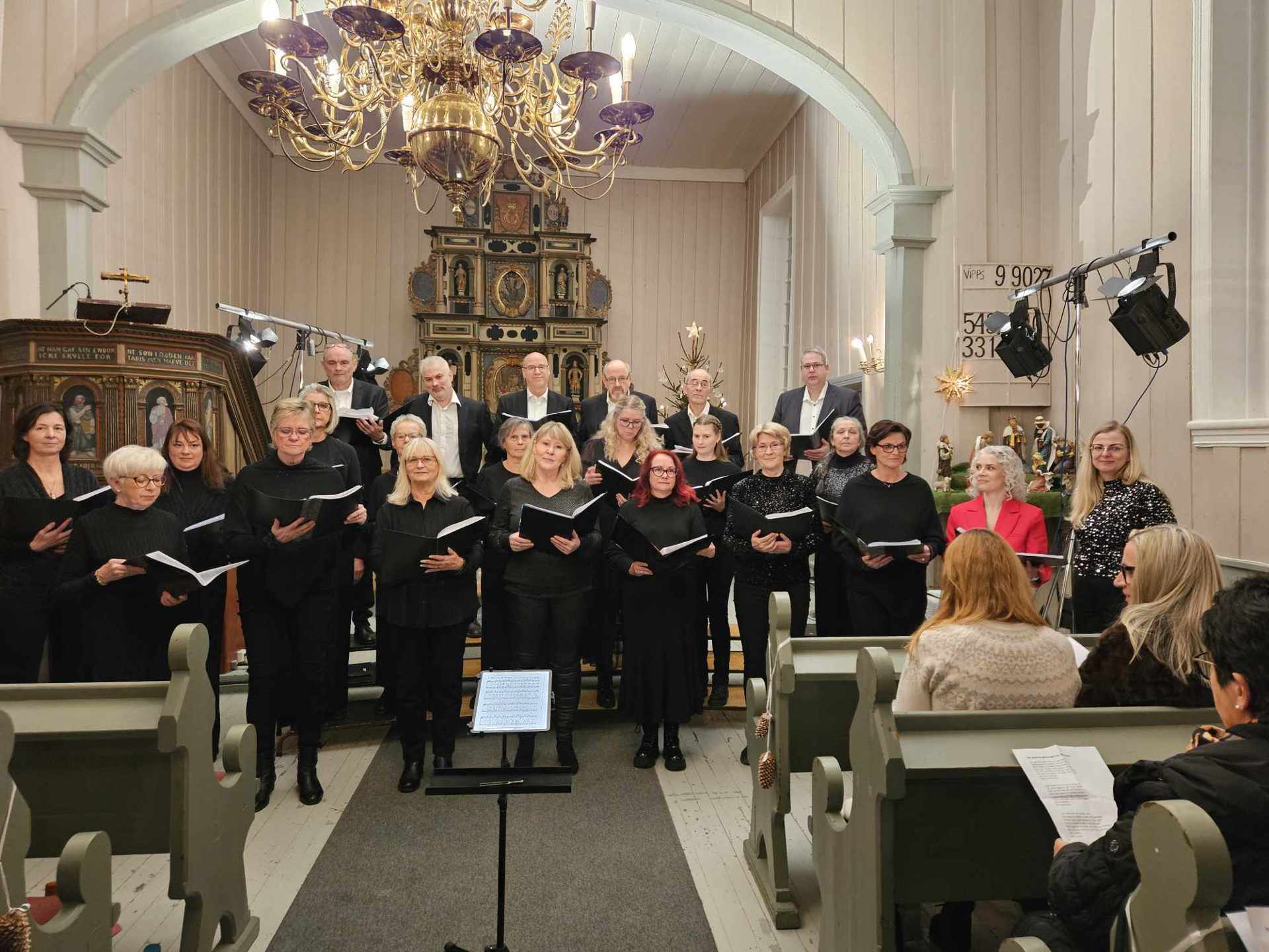 Julekonserter med fulle hus!